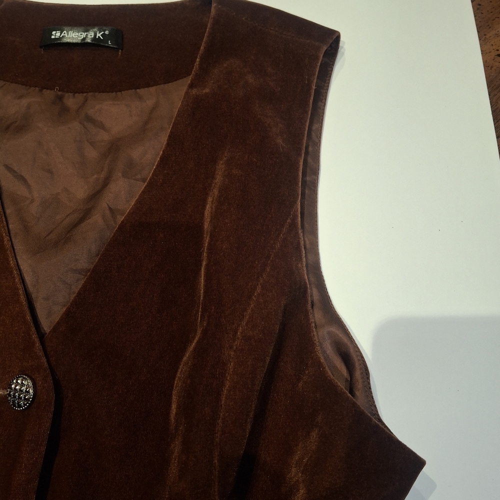 Allegra K Women's Chocolate Brown Velvet 3 Button Vest Size L - Picture 3 of 12